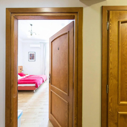 Kajzer Hostel
