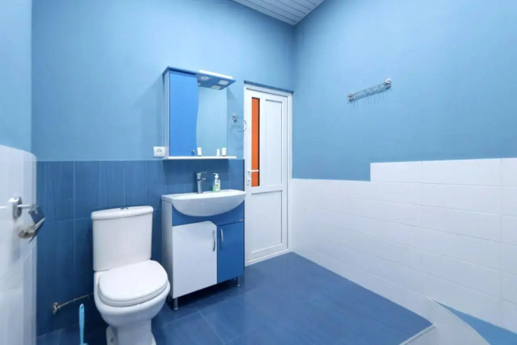 Hostel Kond House