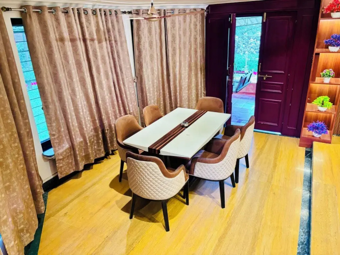 Bailey's Castle Villa