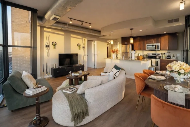 Luxury Penthouse room with balcony and with city view
