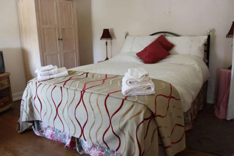 Enniskerry - The Loves Cottage