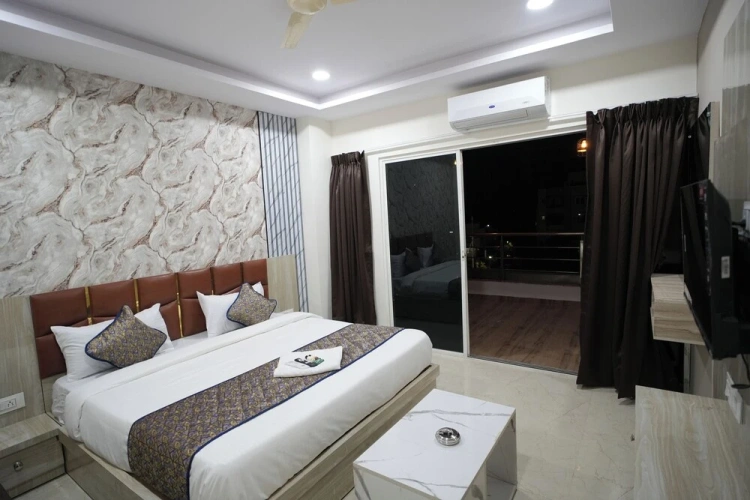 Classic Double room with balcony