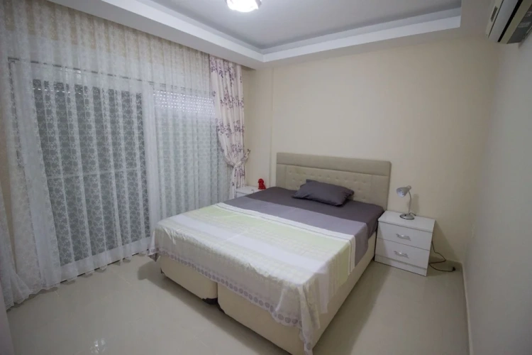 4 Bedrooms Villa
