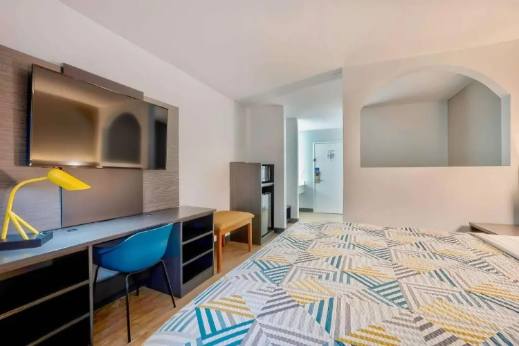 Deluxe Double Suite
