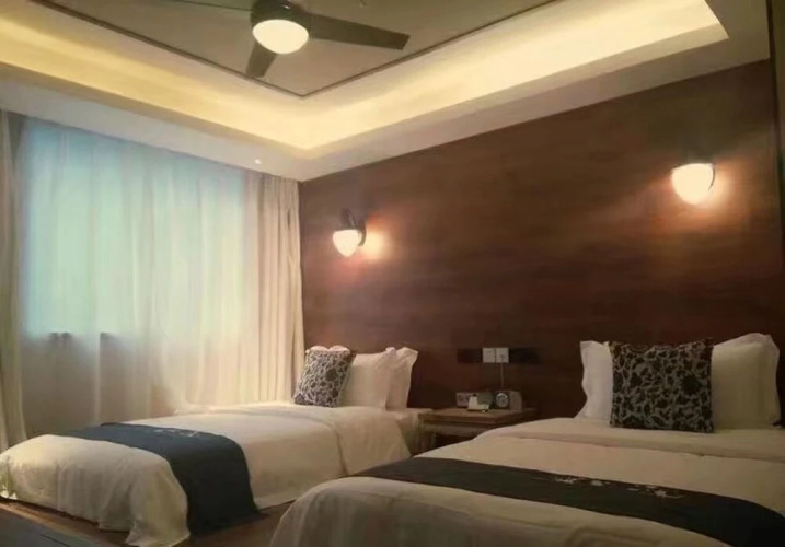 Chengdu Chuanjia Heyuan Theme Hotel