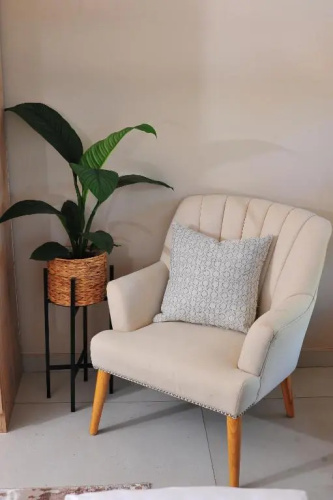 Square Connexions Guest House
