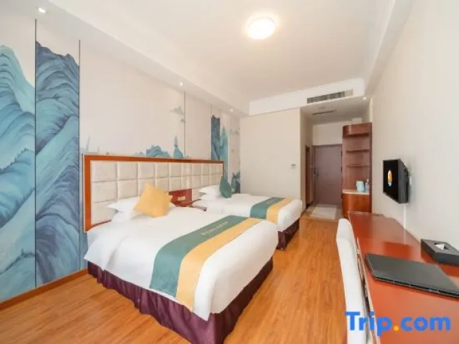 Standard Double room with view