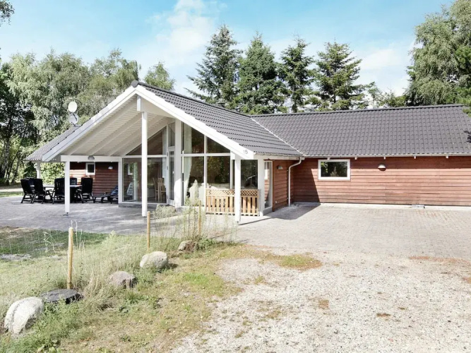 12 Person Holiday Home in Rodby-by Traum