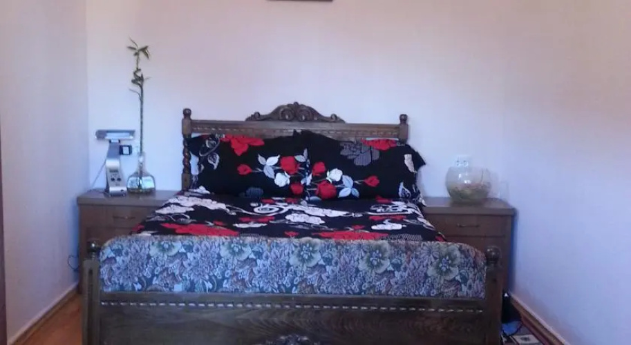 NATALIE'S