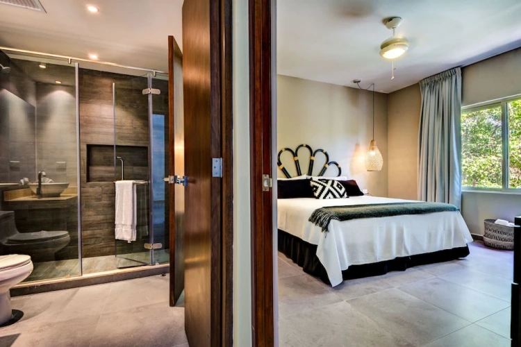 1 Bedroom Apartment with balcony