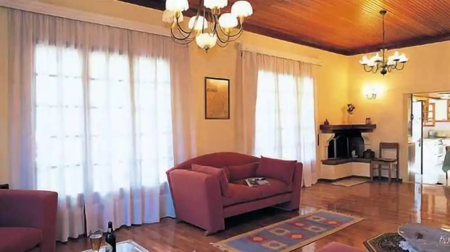 Gyra Villas