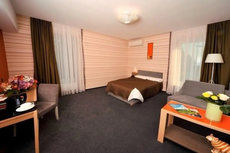 Villa Four Rooms