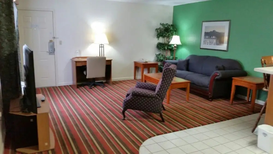 Royal Inn