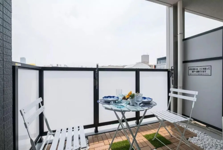 Seaside Room Namba