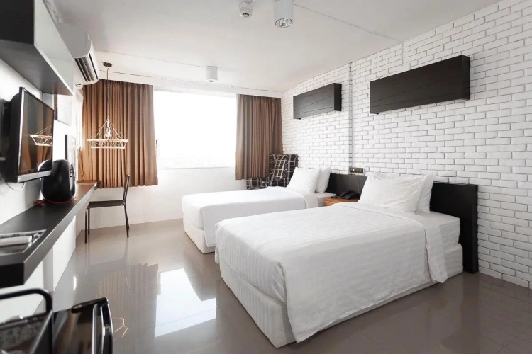 Superior Twin room