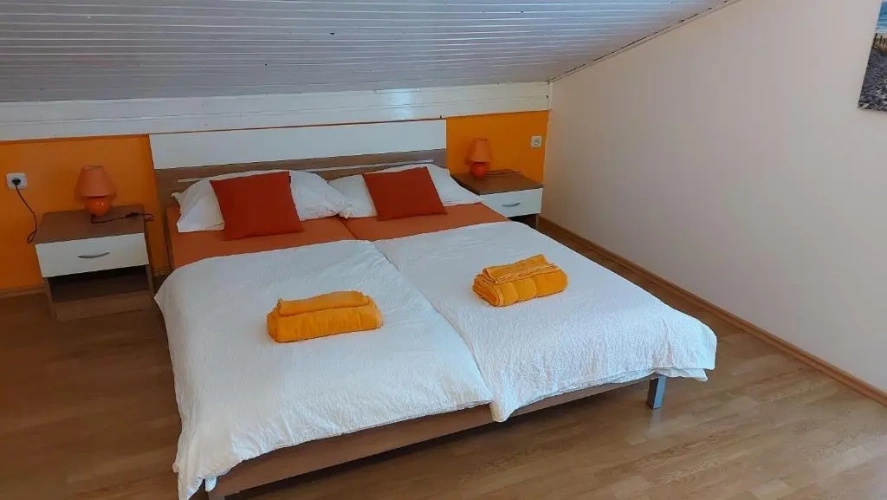 Studio with balcony and with sea view
