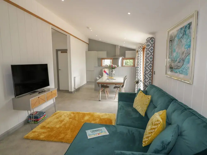 18 Meadow Retreat