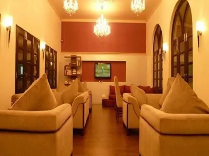 Silver Sands Hide Away