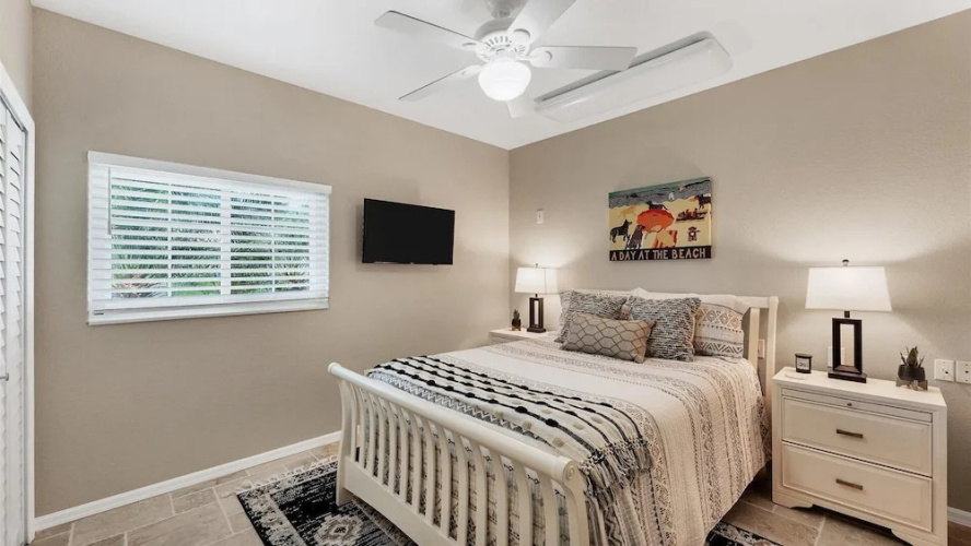 1417 Blue jay Court
