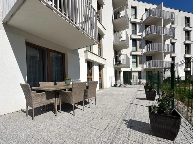 Premium Apartment