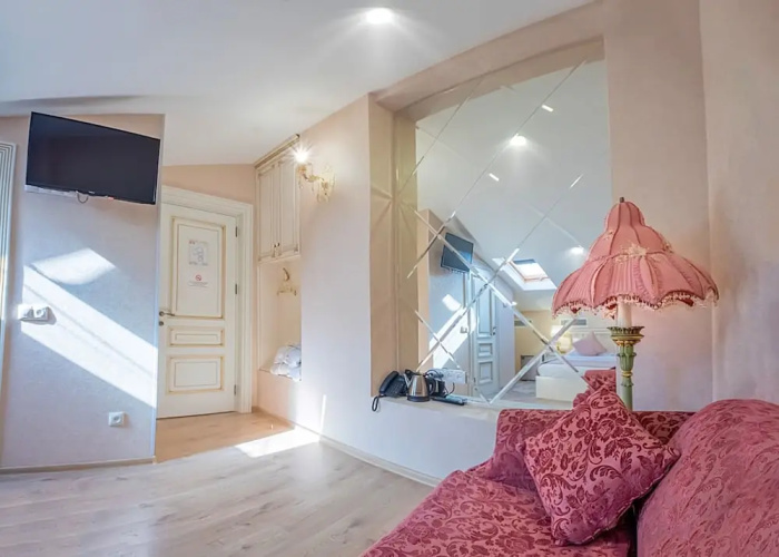 Arts Hotel by Square