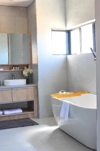 Square Connexions Guest House