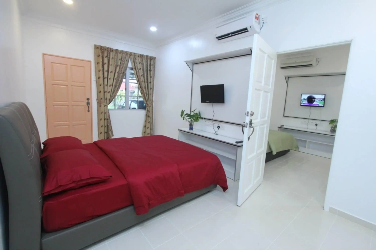 Standard Family room