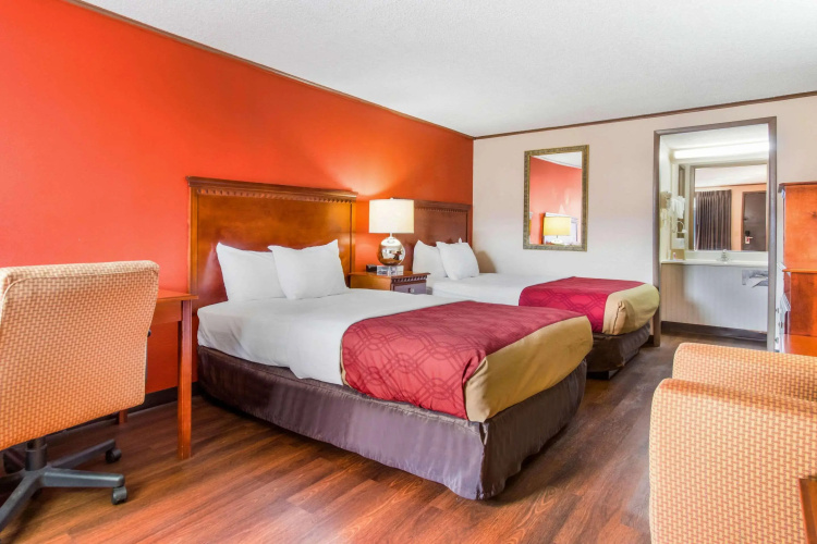 Econo Lodge Norwalk