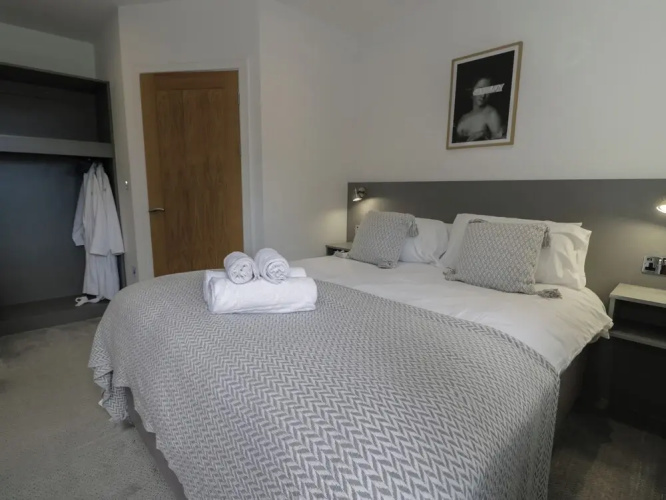 Luxury Lodge 69