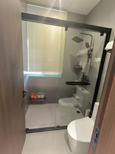Economy Twin room with courtyard view