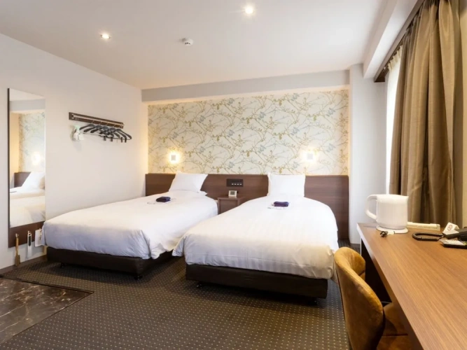 Premium Twin room