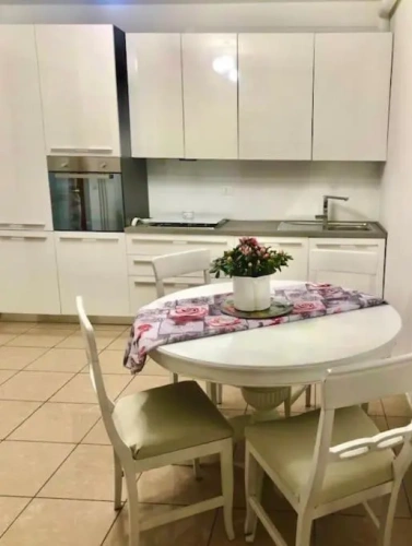 3 Bedrooms Apartment