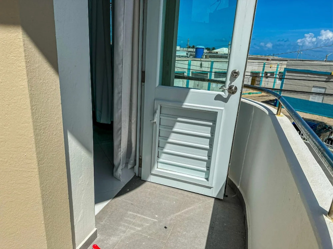Arecibo Hotel 2102