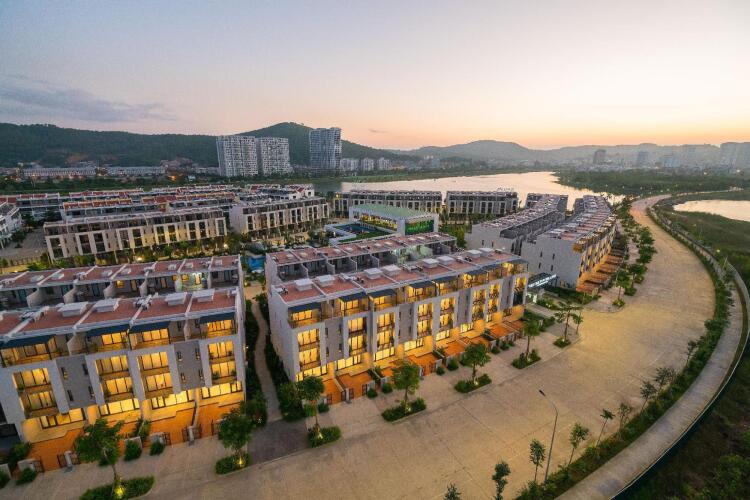 Royal Lotus Ha Long Resort and Villas Over view