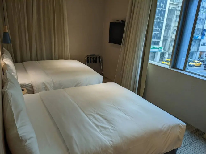 N hotel