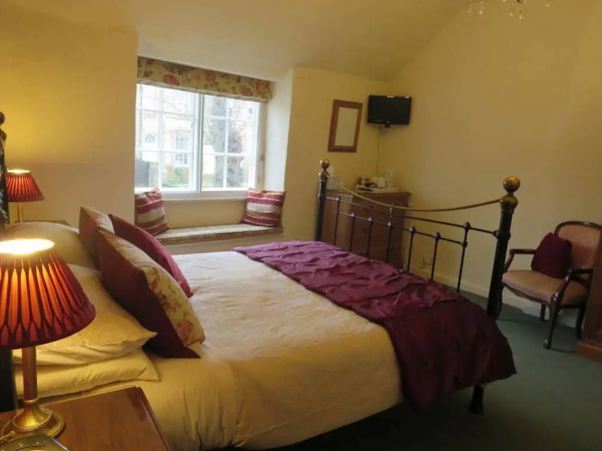 Eden House B&B