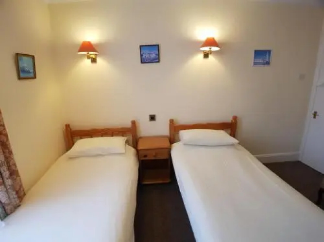 Everley Guest House