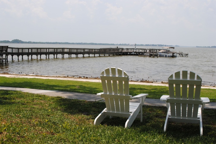 Lakeside Inn photo 9