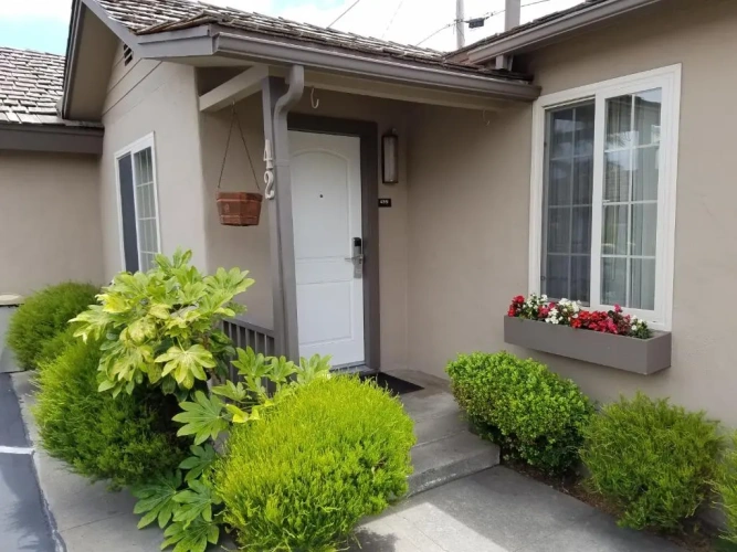 Double Cottage
