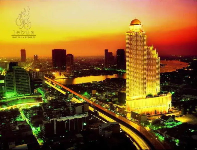 Tower Club & State Tower At Lebua