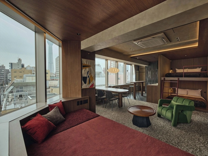 Deluxe Suite