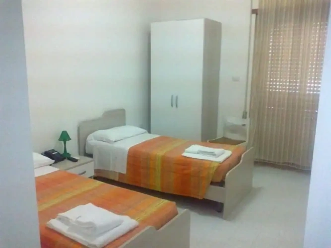 Classic Triple room