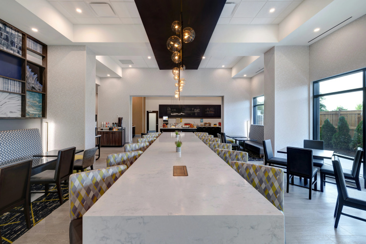 Hampton Inn & Suites by Hilton Burlington Toronto photo 25