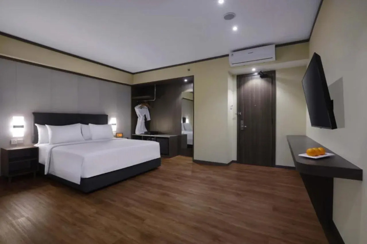 Harper Premier Nagoya Batam by ASTON