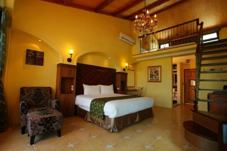 Standard Quadruple room with balcony and with view