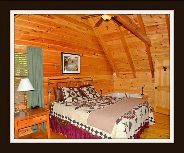 Changes in Latitude - 2 Br cabin by RedAwning