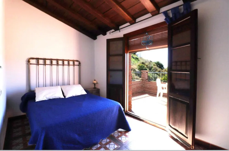 1071 Villa la Molineta