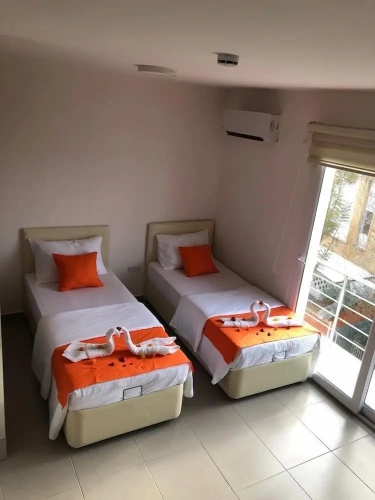 Standard Twin Family room with balcony