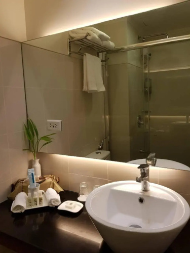 Elizabeth 1829 @ Wind Residences
