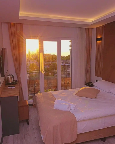 Standard Double room with city view